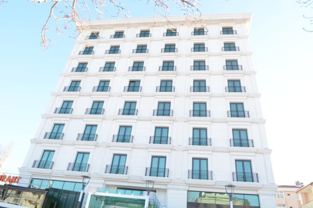 Vois Hotel 4*